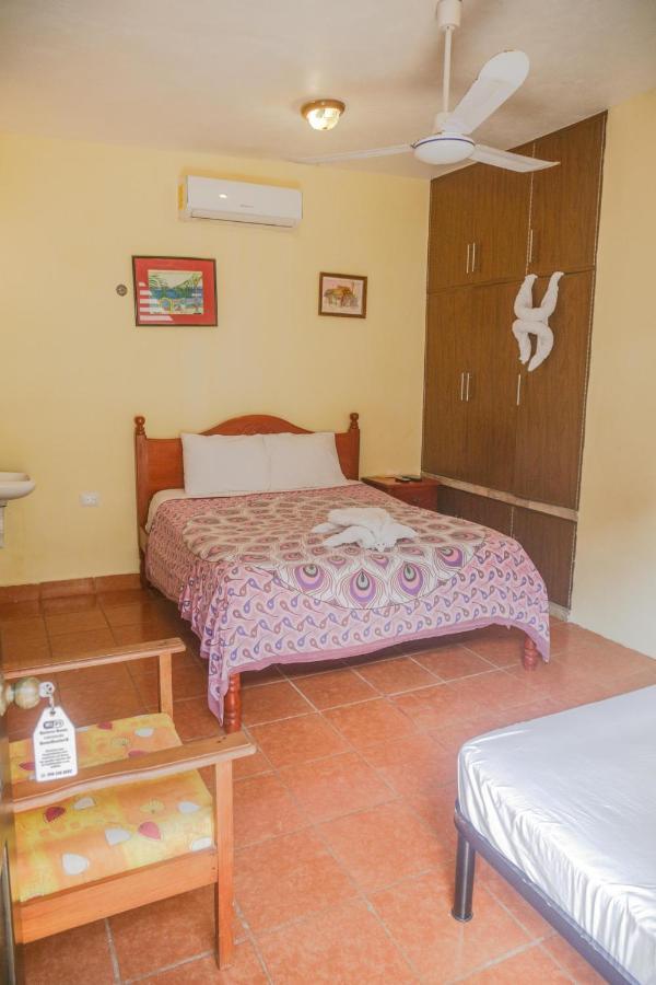 Navieros Rooms Bacalar Exterior foto