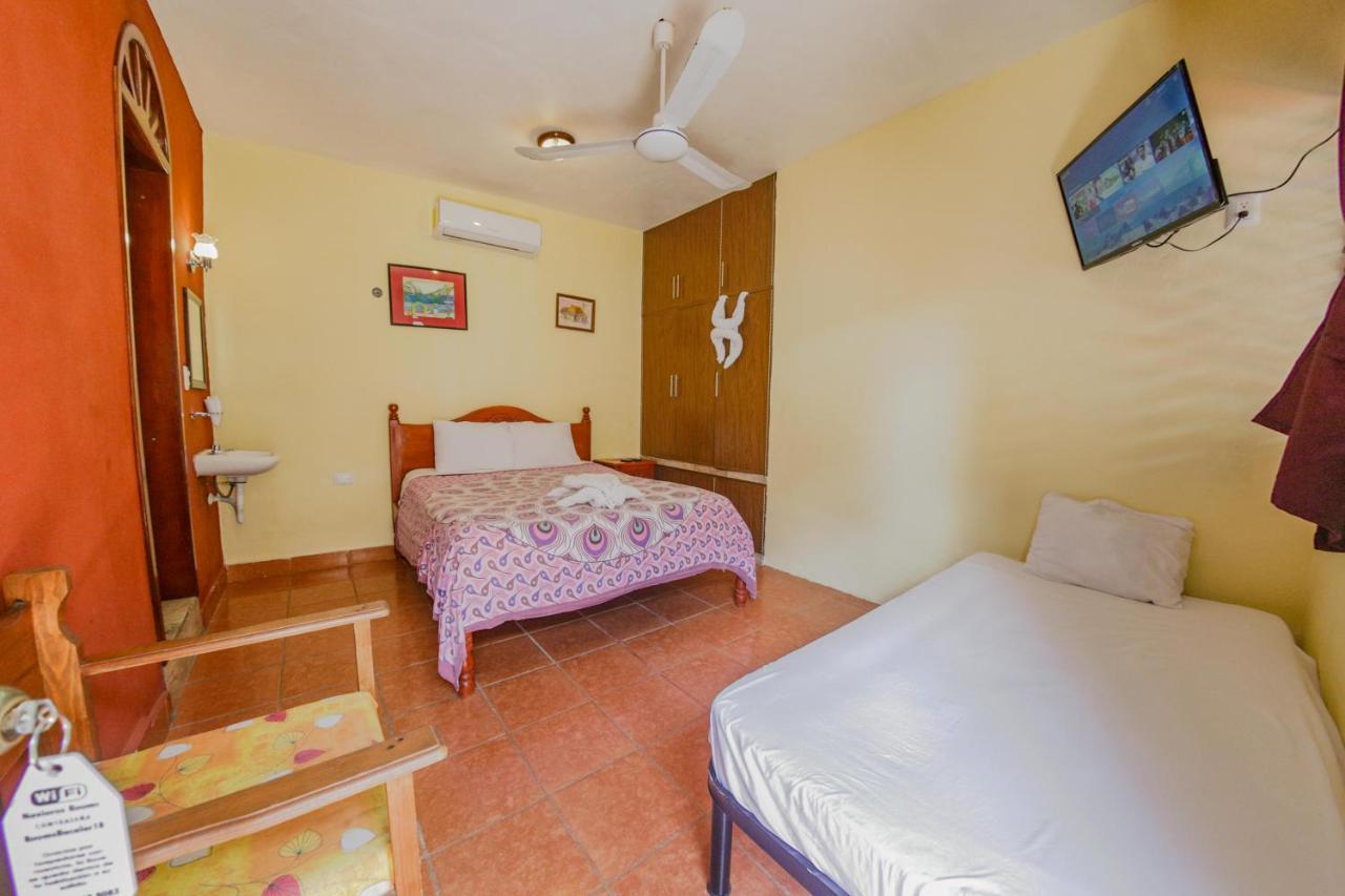 Navieros Rooms Bacalar Exterior foto