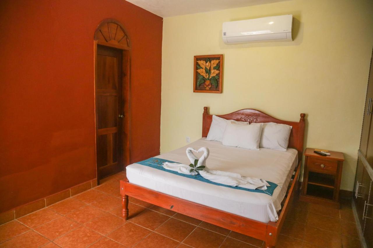 Navieros Rooms Bacalar Exterior foto